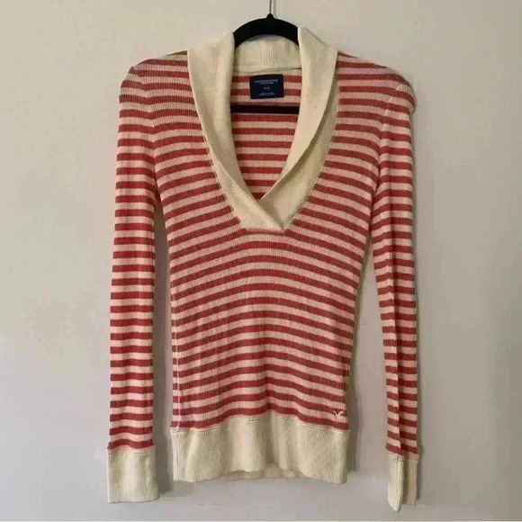 American Eagle Outfitters Sweaters - Vintage American Eagle Women's Red/Cream Striped Sweater Size Medium